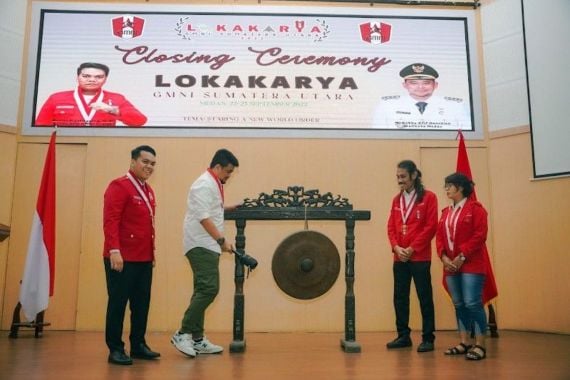 Top, Bobby Nasution Dinobatkan Menjadi Warga Kehormatan GMNI Sumut - JPNN.COM