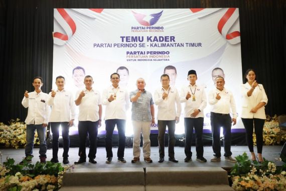 HT Minta Seluruh Kader Perindo Memiliki Jiwa Kerakyatan - JPNN.COM