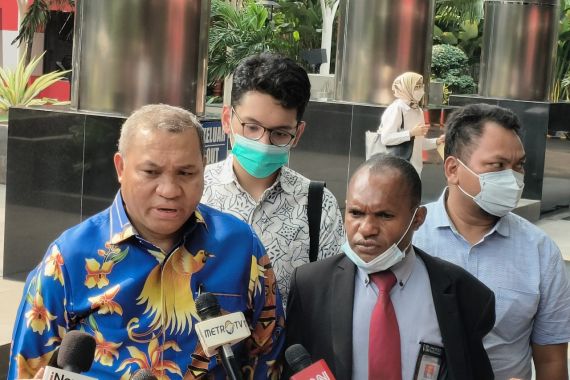 Pengacara Ajak Dokter KPK ke Papua Lihat Kondisi Lukas Enembe, Ada Apa? - JPNN.COM