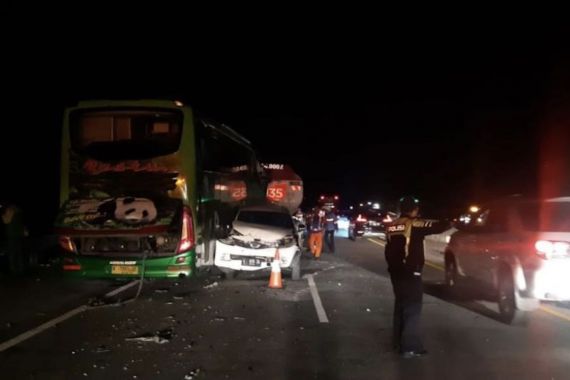 Kecelakaan di Tol Malang-Pandaan, Satu Orang Meninggal Dunia - JPNN.COM