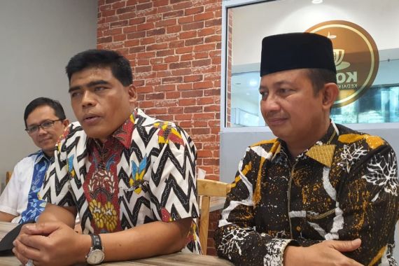 Begini Cara Polda Riau Melestarikan Batik Indonesia - JPNN.COM