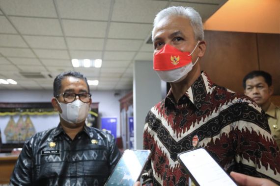 Puji Keberhasilan Jateng, Pemprov Sulbar Datang Berguru pada Ganjar Pranowo - JPNN.COM