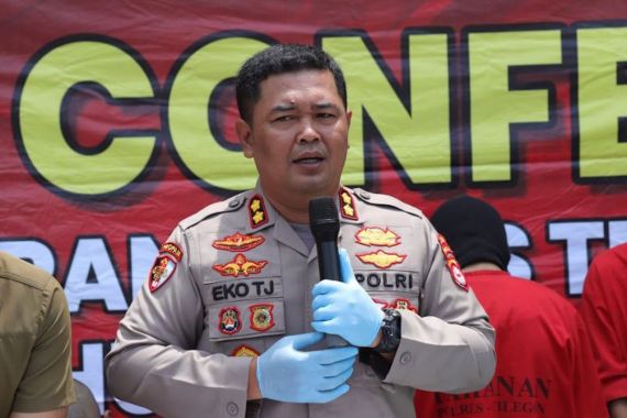 Kawanan Perampok Sopir Taksi Online Ini Ditangkap di Lampung, Bravo, Pak Polisi - JPNN.COM