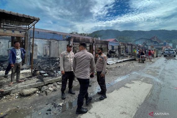 Gempa yang Mengguncang Tapanuli Utara Sebabkan 962 Rumah Rusak - JPNN.COM