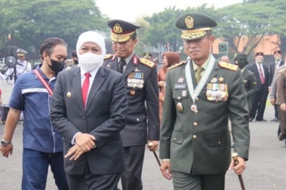 5 Prajurit TNI Diperiksa, Pangdam Brawijaya Meminta Maaf - JPNN.COM