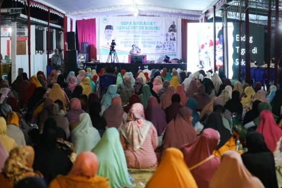 Santri Dukung Ganjar Yogyakarta Peringati Maulid Nabi, Terselip Doa Untuk Negeri - JPNN.COM