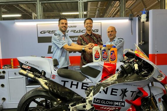 Federal Oil Setia Melumasi Tim Gresini Racing di MotoGP 2023 - JPNN.COM