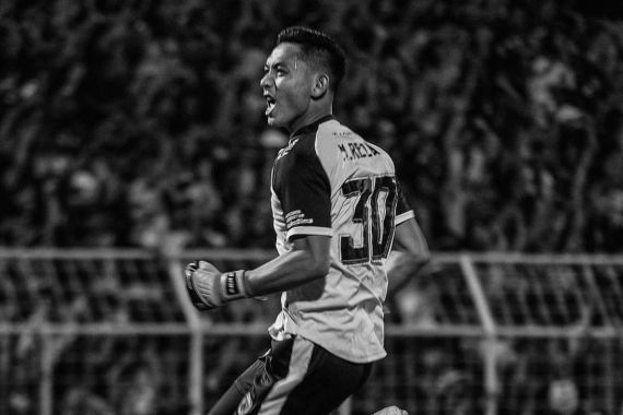 Dari Kiper Keempat, Bintang Muda PSM Makassar Ini Jadi Andalan Bernardo Tavares - JPNN.COM