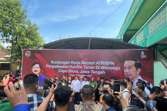 Menteri Hadi Datang, Konflik Agraria Pemkab Blora Vs Warga Wonorejo Langsung Beres - JPNN.COM