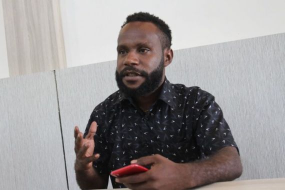 Victor Kogoya Minta Masyarakat Papua Dukung Upaya Pemeriksaan Lukas Enembe - JPNN.COM