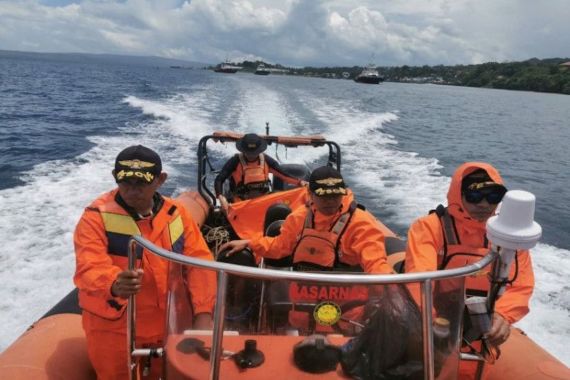 Kapal Mengalami Mati Mesin, 2 Pemancing Hilang, Basarnas Langsung Bergerak - JPNN.COM