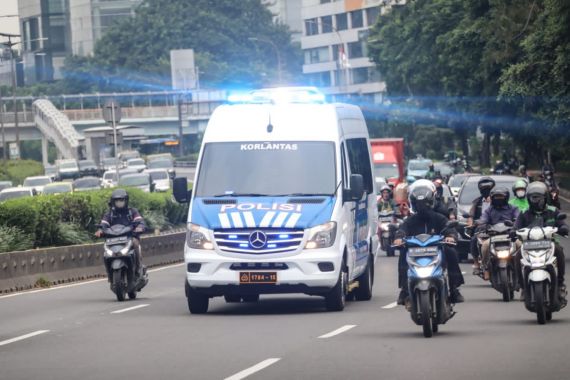 Perketat Keamanan Jelang G20, Korlantas Luncurkan Mobil Komando Full Spesifikasi di Bali - JPNN.COM