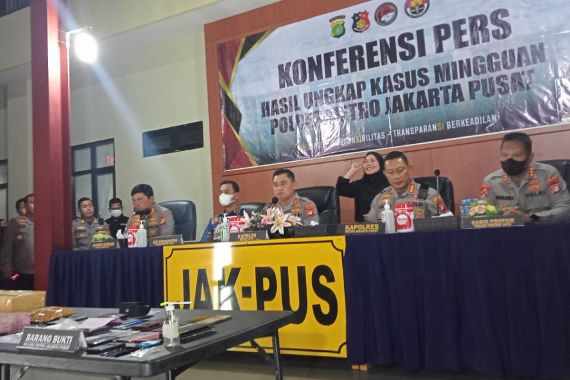 Kronologi Terbongkarnya Bisnis Narkoba Teddy Minahasa: Dari Bandar Kelas Teri ke Jenderal Polisi - JPNN.COM