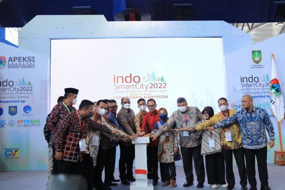 Buka Indo Smart City APEKSI 2022, Dirjen Bina Adwil Tekankan Pentingnya Peran Wali kota - JPNN.COM