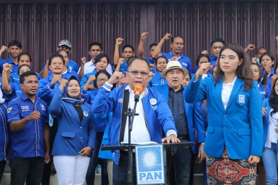 DPW PAN NTT Sepakat Usung Ganjar Pranowo Sebagai Capres 2024 - JPNN.COM