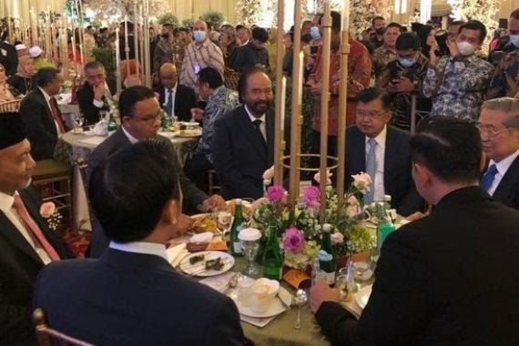 Lihat 4 Tokoh Penting Indonesia Duduk di Satu Meja yang Sama, Pertanda Apa? - JPNN.COM