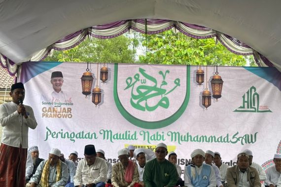 Himpunan Santri di Bangkalan Dukung Ganjar jadi Presiden 2024 - JPNN.COM