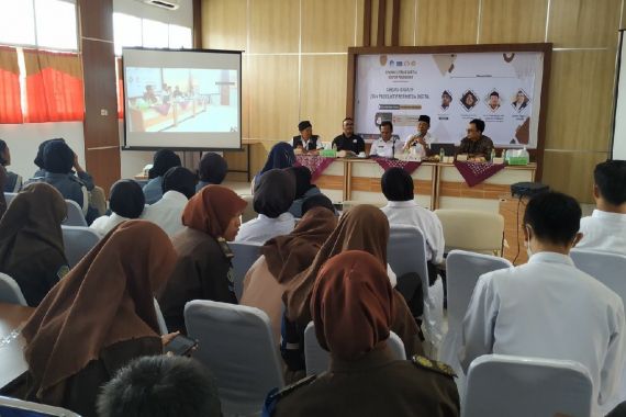 Pemanfaatan Internet Oleh Siswa Untuk Pembelajaran Masih Minim - JPNN.COM