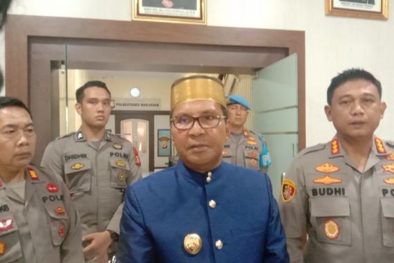 Wali Kota Makassar Buru-Buru Minta Maaf kepada Polri, Ternyata Ini Penyebabnya - JPNN.COM