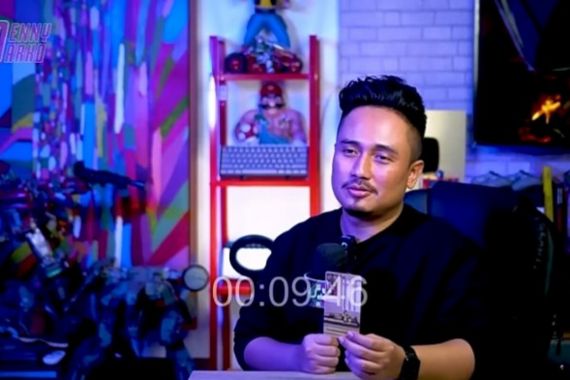 Denny Darko Meramal Thariq Halilintar Masih Berharap Kembali dengan Fuji - JPNN.COM