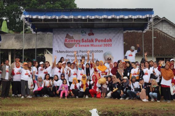 Orang Muda Ganjar Yogyakarta Gelar Kontes Salak Pondoh dan Senam Massal - JPNN.COM
