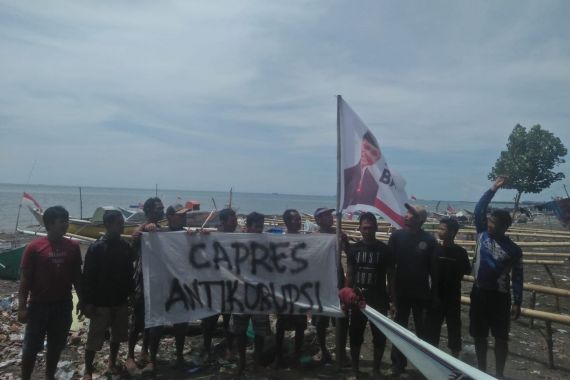Kibarkan Gambar Firli, Nelayan di Banggai Inginkan Capres Antikorupsi - JPNN.COM