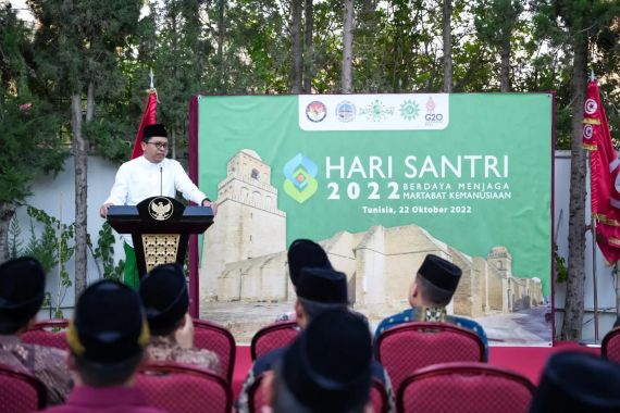 Dubes Zuhairi Dorong Santri Jadi Lokomotif Pembangunan Peradaban Indonesia - JPNN.COM