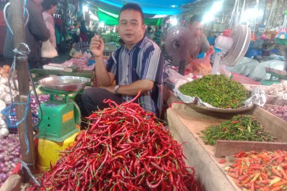 Alhamdulillah, Harga Cabai di Pasar Palembang Menurun - JPNN.COM