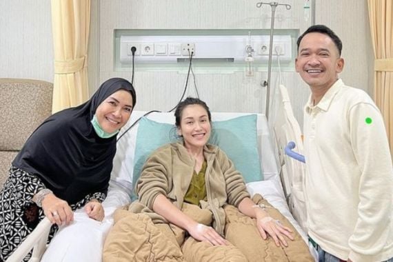 Ayu Ting Ting Masuk Rumah Sakit, Ruben Onsu Bilang Begini - JPNN.COM
