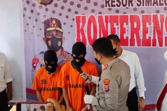 Cekcok di Warung Tuak, Rudolf Tewas Dianiaya Pakai Kayu, Pelaku Ternyata - JPNN.COM