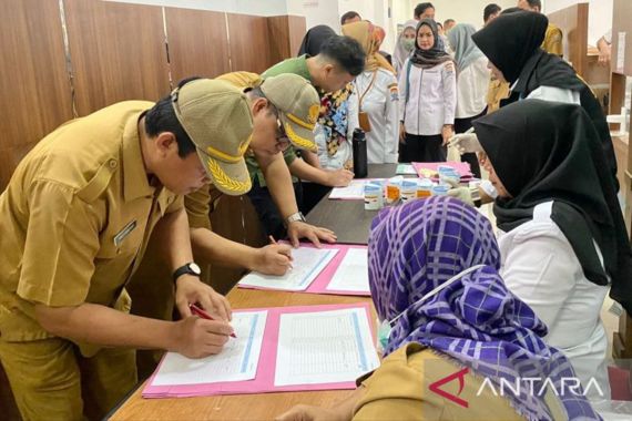 Mitigasi ASN Pemakai Narkoba, Pegawai Absen Harus Tes Urine di Kantor BNNP - JPNN.COM