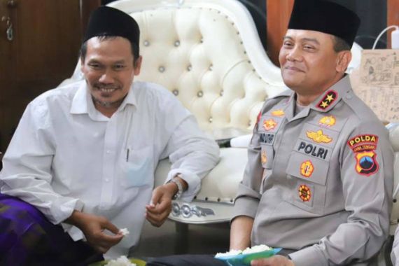 Silaturahmi ke Ulama di Rembang, Irjen Ahmad Luthfi Mohon Doa - JPNN.COM