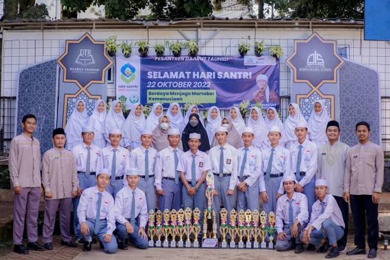 Mantap! SMA Adzkia Borong Medali Pekan Olahraga dan Seni Antarpesantren se-Tangsel - JPNN.COM