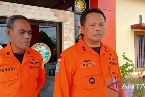 Kapal Terbakar di NTT, 20 Penumpang Masih Hilang - JPNN.COM