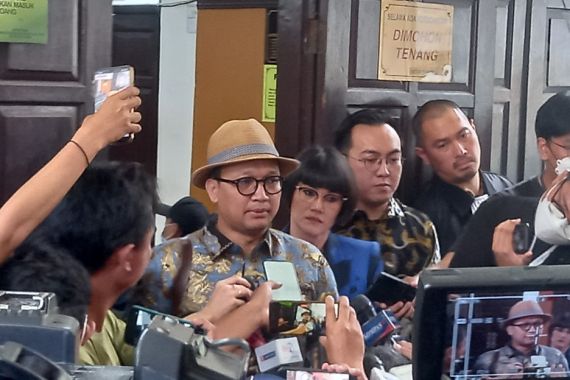 Kubu Arif Rachman Arifin: Dakwaan Jaksa Prematur - JPNN.COM