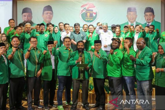 Alasan DPW PPP Papua Mendeklarasikan Ganjar Pranowo Bakal Capres 2024 - JPNN.COM