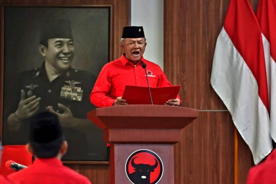 Profil 6 Eks Pati TNI & Polri Kader Baru PDIP, Bukan Sosok Sembarangan - JPNN.COM
