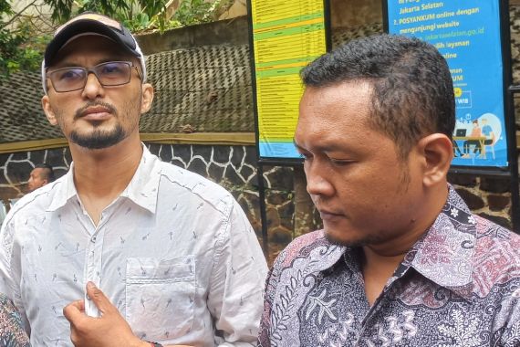 Roro Fitria Lagi-Lagi Dikawal, Andre Irawan: Kaget Juga - JPNN.COM