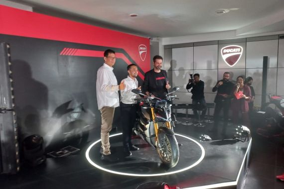 Ducati Meluncurkan 2 Model Sekaligus, Harga Paling Murah Rp 600 Jutaan - JPNN.COM