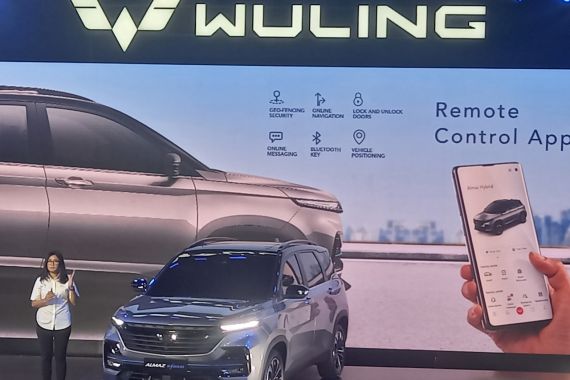 Wuling Belum Berminat Mengekspor Almaz Hybrid, Kecuali... - JPNN.COM