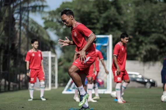 Kompetisi Liga 1 Belum Ada Kepastian, Bek PSS Nurdiansyah Beberkan Kiat Atasi Bosan - JPNN.COM