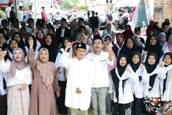 Gegara Hal Ini, Para Santri di Sukabumi Sepakat Mendukung Ganjar Pranowo - JPNN.COM