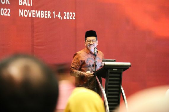 Wamenag Zainut Tauhid: Indonesia Bisa Jadi Pemimpin Dunia Islam yang Moderat  - JPNN.COM