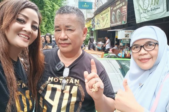 Guru Lulus PG Tak Dapat Formasi PPPK 2022 Bertemu Hotman Paris, Ada Titik Terang - JPNN.COM