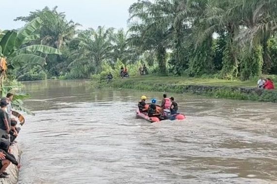 Santri Asal Siak Hanyut di Objek Wisata Damor Asahan, Innalillahi - JPNN.COM
