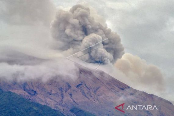 Aktivitas Gunung Kerinci Mulai Menurun - JPNN.COM