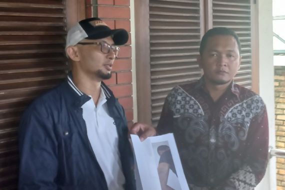 Saksinya Disebut tak Tahu Apa-apa oleh Pihak Roro Fitria, Andre Irawan Klaim Begini - JPNN.COM