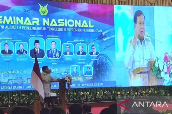 Menhan Prabowo Beri Peringatan, Tidak Boleh Lagi Ada Mark Up Anggaran Alutsista - JPNN.COM