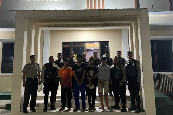 6 Pemuda Hendak Berbuat Jahat, Polisi Langsung Bergerak - JPNN.COM