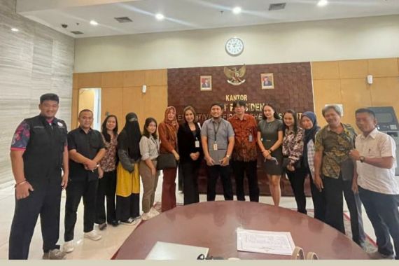 Guru Lulus PG Tanpa Formasi PPPK Mengadu ke Istana Negara, Ada Kabar Baik dari KSP  - JPNN.COM